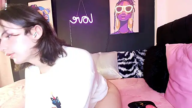 Angel shiny online show from 01-13-26, 09:41