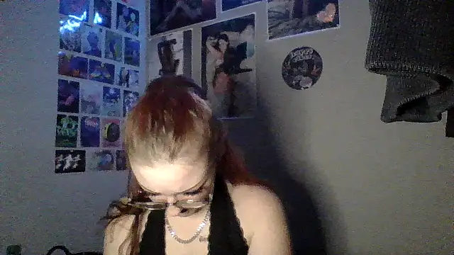 Snapshot of angel_star420864 chatting on 12-10-24, 03:20 angel star420864 online show from 12-10-24, 03:20