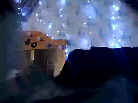 Snapshot of angel_star420864 chatting on 09-09-25, 01:38 angel star420864 online show from 09-09-25, 01:38