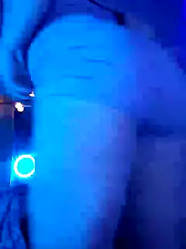 Snapshot of angel_star420864 chatting on 03-14-25, 02:31 angel star420864 online show from 03-14-25, 02:31