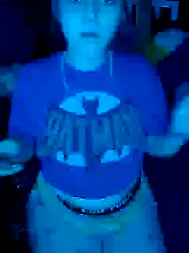 Snapshot of angel_star420864 chatting on 03-07-25, 03:40 angel star420864 online show from 03-07-25, 03:40