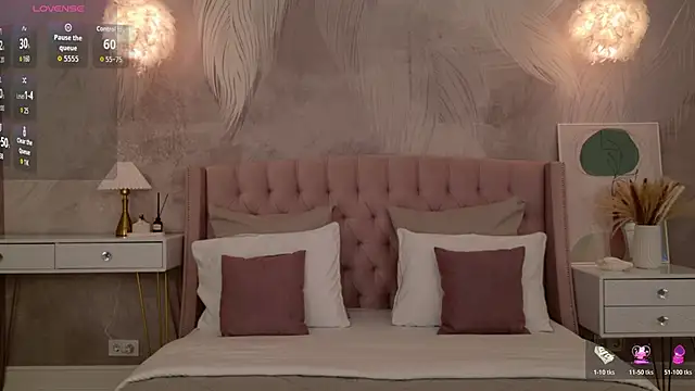 milaleoneli online show from 04-12-26, 02:42