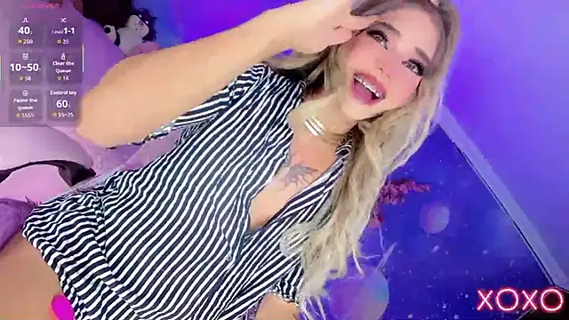 Thalia girl21 online show from 04-15-26, 12:27