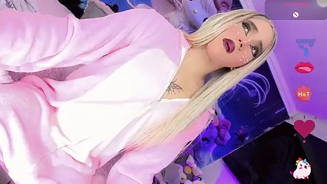 Thalia girl21 online show from 09-25-25, 01:33