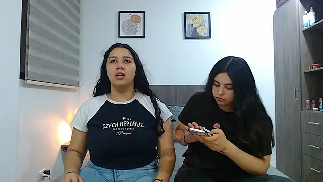 Scarlett Jazmin online show from 04-11-26, 02:30