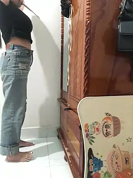 Lona118 online show from 01-12-25, 03:39