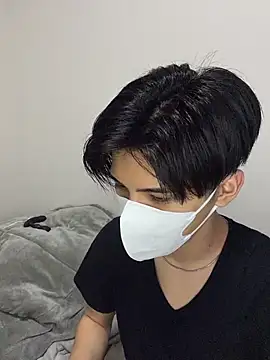 Lio kun online show from 04-07-26, 01:13