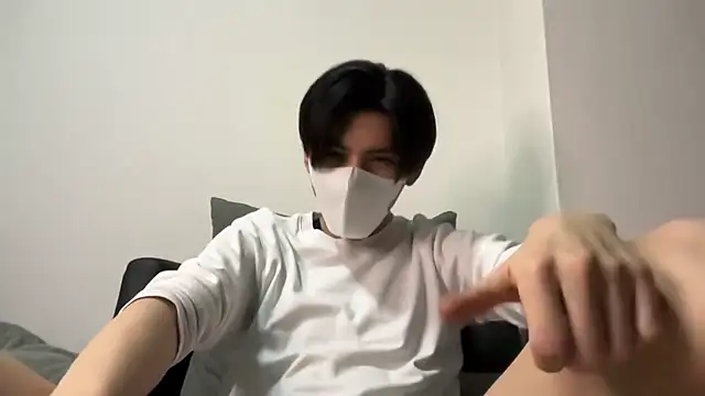 Lio kun online show from 03-07-25, 04:11