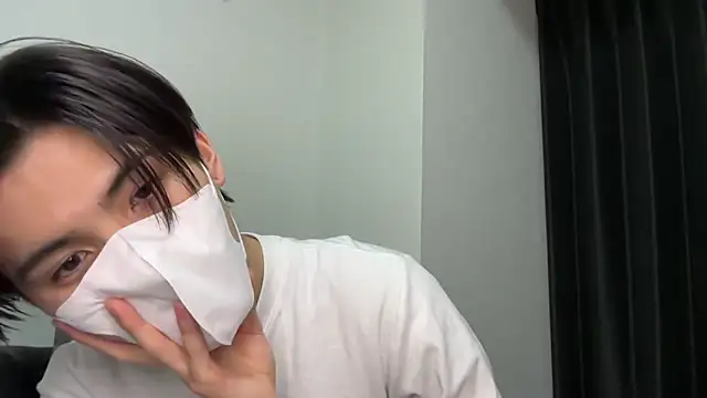 Lio kun online show from 03-07-25, 01:07