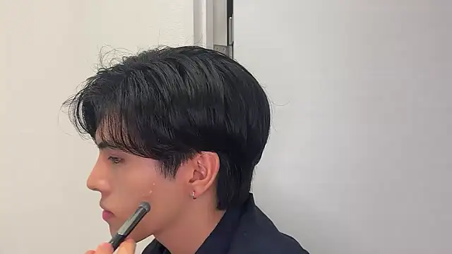 Lio kun online show from 10-04-25, 04:58