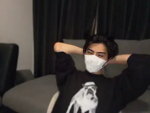 Lio kun online show from 06-13-26, 01:09