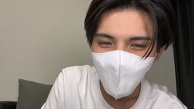 Lio kun online show from 12-20-24, 03:10