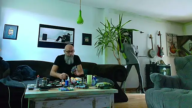 Kingsscepter online show from 09-27-25, 09:26