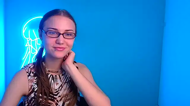 Snapshot of Amanda_daa chatting on 03-18-25, 03:44 Amanda daa online show from 03-18-25, 03:44