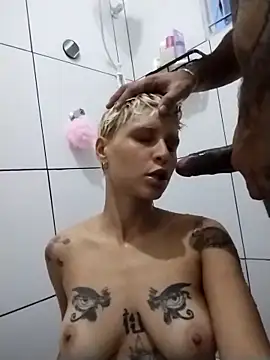 Snapshot of Luci_foxx chatting on 02-17-26, 09:45 Luci foxx online show from 02-17-26, 09:45