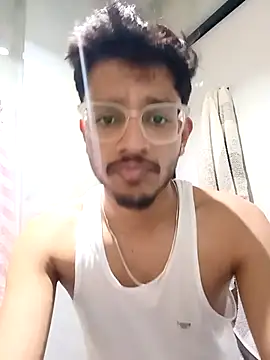 Snapshot of skinnyyyyyyyyy chatting on 10-03-25, 04:14 skinnyyyyyyyyy online show from 10-03-25, 04:14