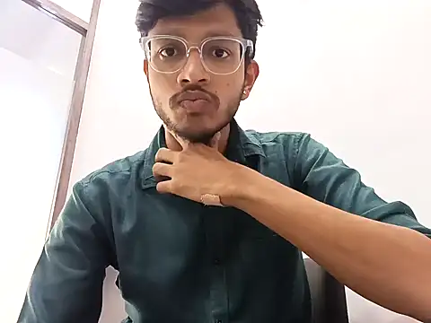 Snapshot of skinnyyyyyyyyy chatting on 01-31-25, 07:29 skinnyyyyyyyyy online show from 01-31-25, 07:29