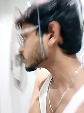 skinnyyyyyyyyy online show from 03-24-26, 02:44