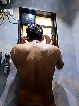 Snapshot of skinnyyyyyyyyy chatting on 10-27-25, 04:57 skinnyyyyyyyyy online show from 10-27-25, 04:57