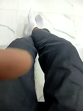 Snapshot of skinnyyyyyyyyy chatting on 02-15-26, 03:00 skinnyyyyyyyyy online show from 02-15-26, 03:00