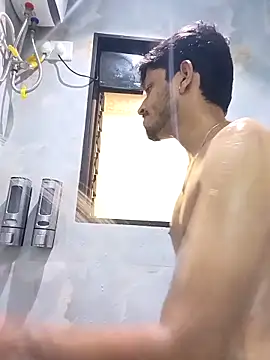 Snapshot of skinnyyyyyyyyy chatting on 10-24-25, 04:00 skinnyyyyyyyyy online show from 10-24-25, 04:00