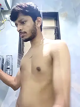 Snapshot of skinnyyyyyyyyy chatting on 09-15-25, 04:35 skinnyyyyyyyyy online show from 09-15-25, 04:35