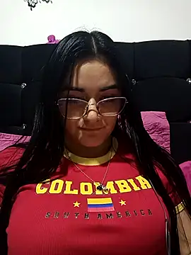 Hanna Kinsley online show from 03-21-25, 03:44