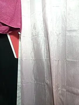 Hanna Kinsley online show from 10-15-25, 05:32