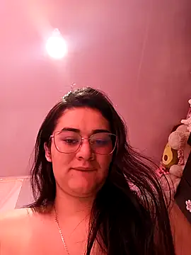 Hanna Kinsley online show from 09-22-25, 05:08