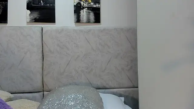 Snapshot of naomiii__ chatting on 05-30-26, 11:38 naomiii online show from 05-30-26, 11:38