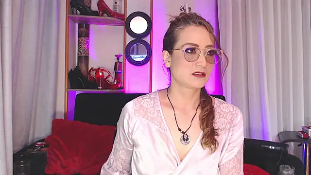 Snapshot of AdeleMourfg chatting on 02-27-25, 04:02 AdeleMourfg online show from 02-27-25, 04:02