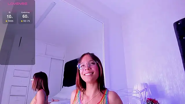 CaroSainz online show from 02-19-25, 02:23