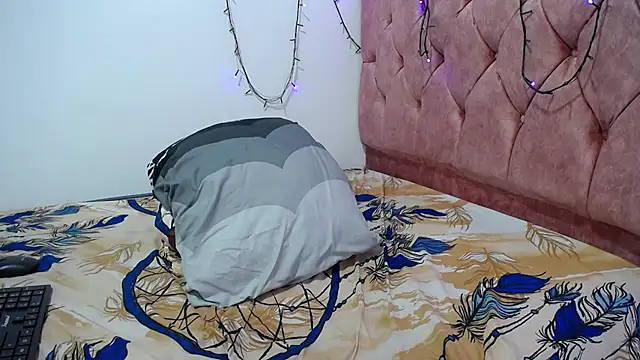 Snapshot of AMBER_LOVE22 chatting on 02-03-25, 10:21 AMBER LOVE22 online show from 02-03-25, 10:21