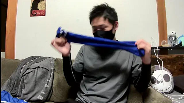 Snapshot of tuki_fu chatting on 01-14-25, 12:03 tuki fu online show from 01-14-25, 12:03