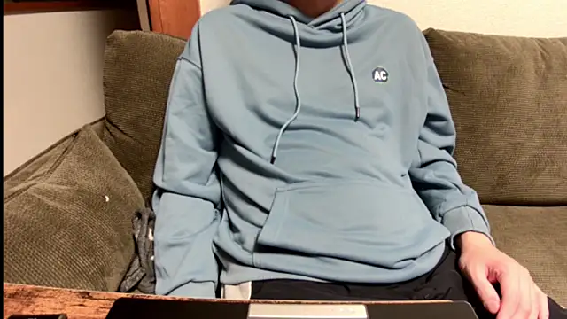 Snapshot of tuki_fu chatting on 02-09-25, 11:58 tuki fu online show from 02-09-25, 11:58