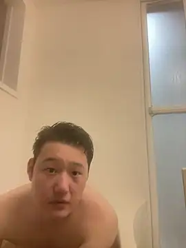 Snapshot of tuki_fu chatting on 03-15-25, 10:13 tuki fu online show from 03-15-25, 10:13