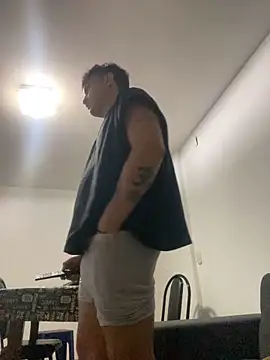 Snapshot of LCarreraa chatting on 03-01-25, 04:37 LCarreraa online show from 03-01-25, 04:37