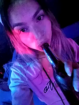 Karolgood3 online show from 02-14-25, 11:53