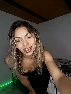 Karolgood3 online show from 01-25-25, 11:00