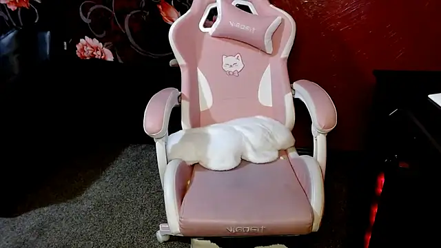 daddy girl88 online show from 10-31-25, 03:14