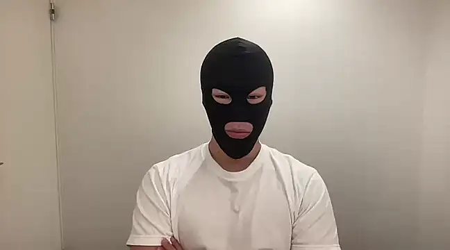 Snapshot of Ash_zzz chatting on 03-19-25, 12:23 Ash zzz online show from 03-19-25, 12:23