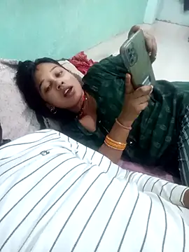 Snapshot of Surajpuja79 chatting on 02-24-26, 10:49 Surajpuja79 online show from 02-24-26, 10:49