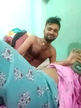 Snapshot of Surajpuja79 chatting on 02-28-26, 05:18 Surajpuja79 online show from 02-28-26, 05:18