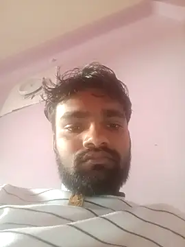 Snapshot of Surajpuja79 chatting on 02-01-26, 07:06 Surajpuja79 online show from 02-01-26, 07:06