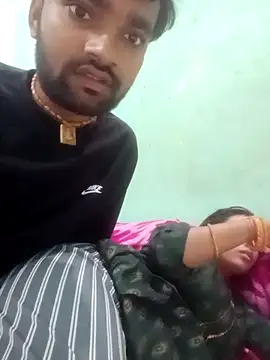 Snapshot of Surajpuja79 chatting on 02-16-26, 08:35 Surajpuja79 online show from 02-16-26, 08:35