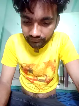 Snapshot of Surajpuja79 chatting on 02-22-26, 07:00 Surajpuja79 online show from 02-22-26, 07:00