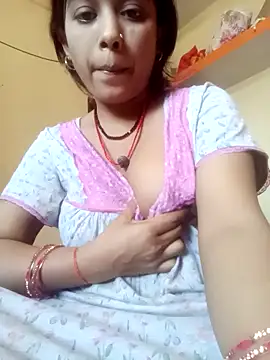 Snapshot of Surajpuja79 chatting on 04-04-26, 06:31 Surajpuja79 online show from 04-04-26, 06:31