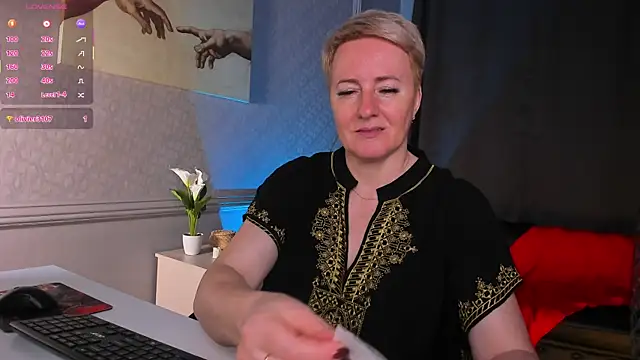 Snapshot of Nika_Smit chatting on 06-19-26, 10:10 Nika Smit online show from 06-19-26, 10:10