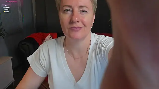 Nika Smit online show from 05-23-26, 05:17