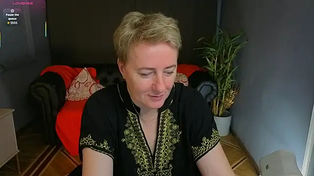 Nika Smit online show from 05-24-26, 05:18